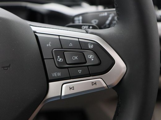 Volkswagen Multivan 1.5 eHybrid 245 Pk L2 Bulli Edition 4Motion | Stuur/Stoelverwarming | Panoramadak | Harman & Kard... ActivLease financial lease