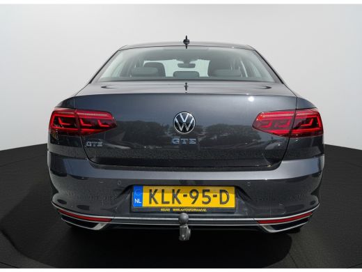 Volkswagen Passat GTE 218PK DSG HYBRID BUSINESS SPORT IQ-LED/NAVI/CAMERA/TREKHAAK ActivLease financial lease