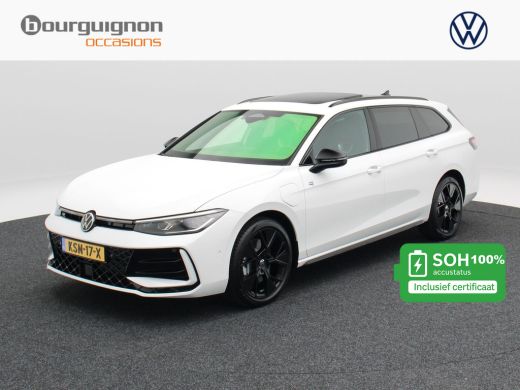 Volkswagen Passat Variant 1.5 eHybrid 272 Pk R-Line | Black Style | Stoel/Stuurverwarming | Panoramadak | 360 Camer... ActivLease financial lease