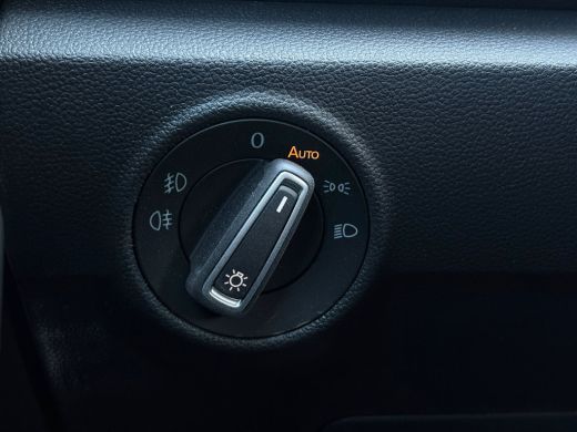 Volkswagen T-Roc 1.5 TSI 150 pk Style 7-DSG | Achteruitrijcamera | Cruise control adaptief | LED koplampen | ActivLease financial lease