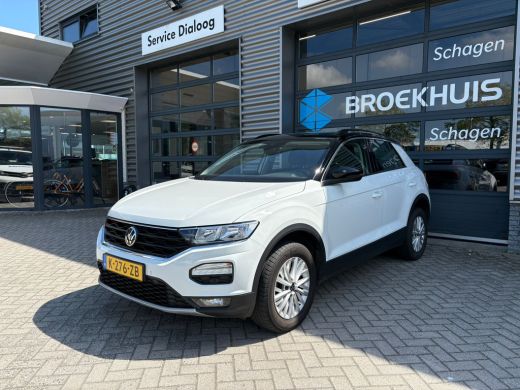 Volkswagen T-Roc 1.5 TSI 150 pk Style 7-DSG | Achteruitrijcamera | Cruise control adaptief | LED koplampen | ActivLease financial lease