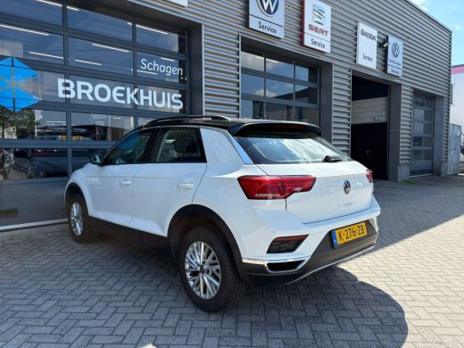 Volkswagen T-Roc 1.5 TSI 150 pk Style 7-DSG | Achteruitrijcamera | Cruise control adaptief | LED koplampen | ActivLease financial lease
