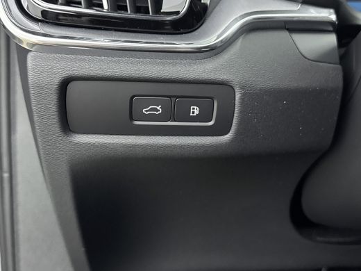 Volvo  V60 T6 AWD Plug-in Essential | Trekhaak | PDC V+A en camera | Stoel + Stuurverwarming | Extra getint ... ActivLease financial lease