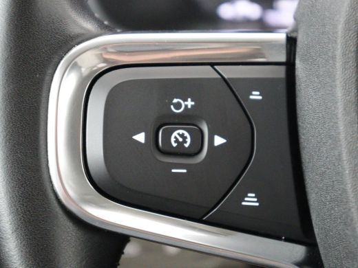Volvo  XC40 | SOH 89,2% | Leder | Memory | Stuur/stoel verwarming | Cruise control | Carplay | Park assist | ... ActivLease financial lease
