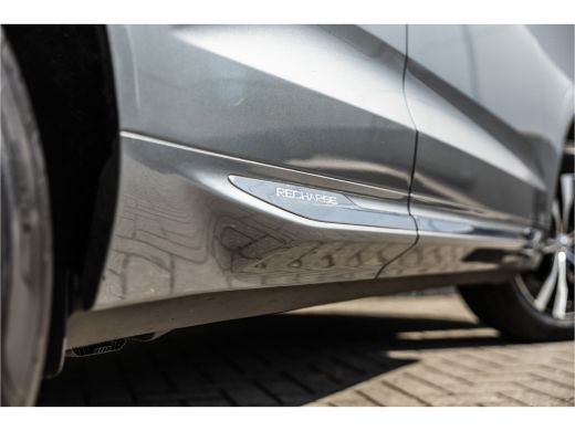 Volvo  XC60 2.0 Recharge T6 AWD Business Pro Leder / Pano / Harman Kardon / Camera / ActivLease financial lease