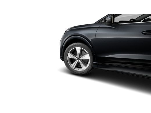 Audi Q4 e-tron Edition | Achterklep, automatisch bedienbaar | Aluminium optiek in het interieur | Audi sound system ActivLease financial lease