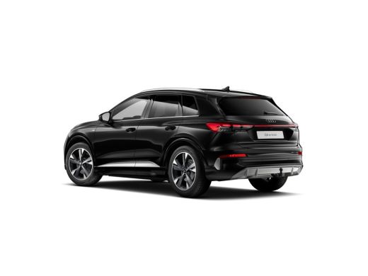 Audi Q4 e-tron S edition | 3-zone airconditioning | Achterklep, automatisch bedienbaar | Achteruitrijcamera ActivLease financial lease