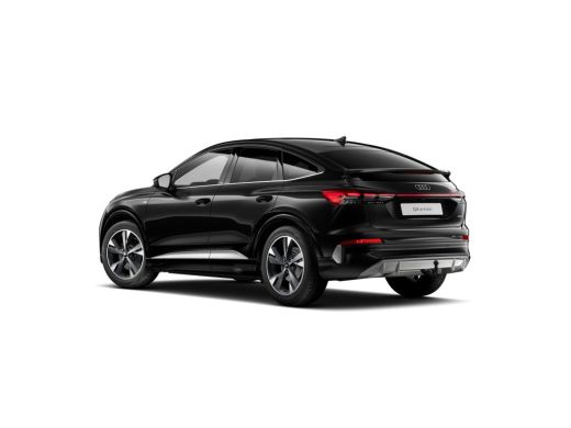 Audi Q4 Sportback e-tron S Edition | 3-zone airconditioning | Achterklep, automatisch bedienbaar | Achteruitrijcamera ActivLease financial lease