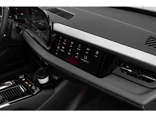 Audi Q6 e-tron S edition | Adaptive air suspension | Adaptive cruise control | Audi sound system ActivLease financial lease