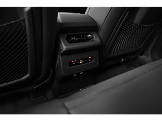 Audi Q6 e-tron S edition | Adaptive air suspension | Adaptive cruise control | Audi sound system ActivLease financial lease