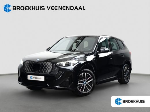 BMW iX1 xDrive30 67 kWh M Sport | Camera | Cruise Control | BTW-Auto | Apple Carplay | Navigatie ActivLease financial lease