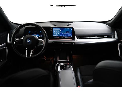 BMW iX1 xDrive30 67 kWh M Sport | Camera | Cruise Control | BTW-Auto | Apple Carplay | Navigatie ActivLease financial lease