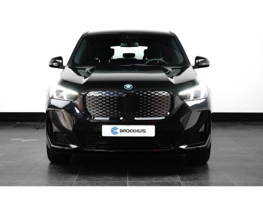 BMW iX1 xDrive30 67 kWh M Sport | Camera | Cruise Control | BTW-Auto | Apple Carplay | Navigatie ActivLease financial lease