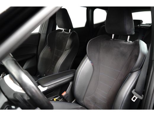 BMW iX1 xDrive30 67 kWh M Sport | Camera | Cruise Control | BTW-Auto | Apple Carplay | Navigatie ActivLease financial lease