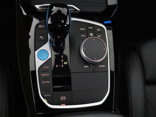 BMW iX3 | SOH 93,8% | Panoramadak | Leder | Stoelverwarming | Adaptive cruise | Carplay | Sfeerverlichtin... ActivLease financial lease