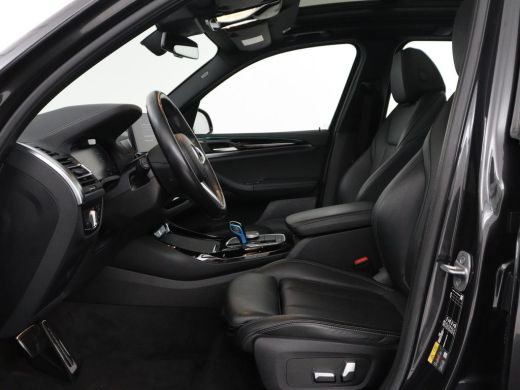 BMW iX3 | SOH 93,8% | Panoramadak | Leder | Stoelverwarming | Adaptive cruise | Carplay | Sfeerverlichtin... ActivLease financial lease