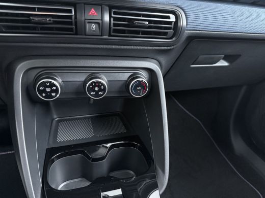 Citroën &euml;-C3 Collection | Achteruitrijcamera | Boordlader 11kW - 3 fasen | Dagrijverlichting ActivLease financial lease