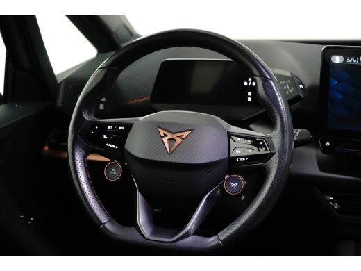 CUPRA Born Copper Edition 82kWh l Camera l Stoel/stuurverwarming l Half Leder l 19" l 231PK! l Parkeersensor... ActivLease financial lease