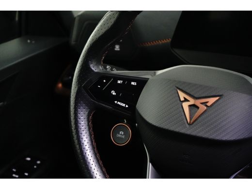 CUPRA Born Copper Edition 82kWh l Camera l Stoel/stuurverwarming l Half Leder l 19" l 231PK! l Parkeersensor... ActivLease financial lease