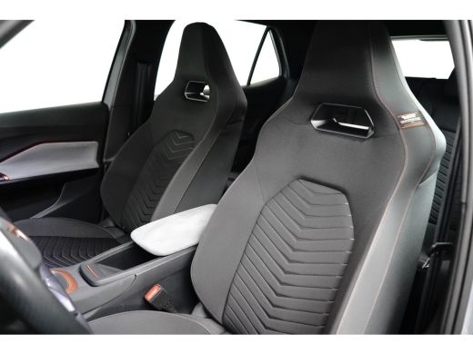 CUPRA Born Copper Edition 82kWh l Camera l Stoel/stuurverwarming l Half Leder l 19" l 231PK! l Parkeersensor... ActivLease financial lease