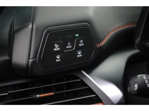 CUPRA Born Copper Edition 82kWh l Camera l Stoel/stuurverwarming l Half Leder l 19" l 231PK! l Parkeersensor... ActivLease financial lease