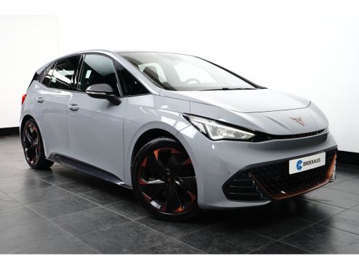 CUPRA Born Copper Edition 82kWh l Camera l Stoel/stuurverwarming l Half Leder l 19" l 231PK! l Parkeersensor... ActivLease financial lease