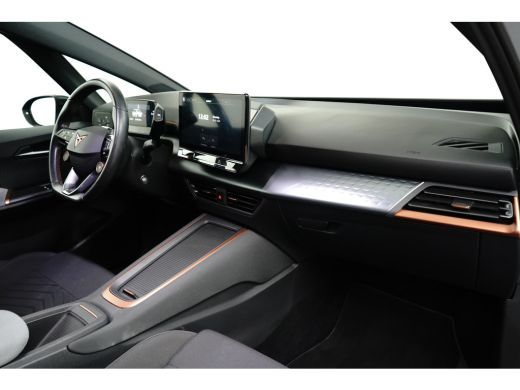 CUPRA Born Copper Edition 82kWh l Camera l Stoel/stuurverwarming l Half Leder l 19" l 231PK! l Parkeersensor... ActivLease financial lease