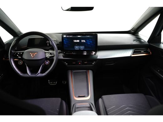 CUPRA Born Copper Edition 82kWh l Camera l Stoel/stuurverwarming l Half Leder l 19" l 231PK! l Parkeersensor... ActivLease financial lease