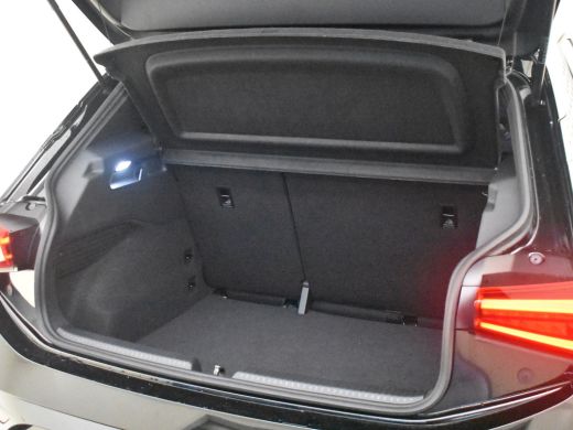 CUPRA Born Essential Limited 63 kWh 231PK | Cruise control adapt | Appel Carplay/Android | Stoel/stuurverwar... ActivLease financial lease