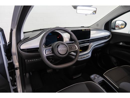 Fiat 500C Urban 24 kWh | SOH 95% | Camera | Stoelverwarming | Parkeersensoren | Apple Carplay & Android Aut... ActivLease financial lease