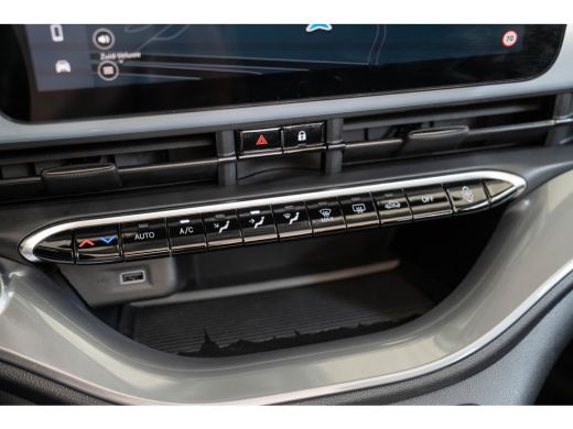 Fiat 500C Urban 24 kWh | SOH 95% | Camera | Stoelverwarming | Parkeersensoren | Apple Carplay & Android Aut... ActivLease financial lease