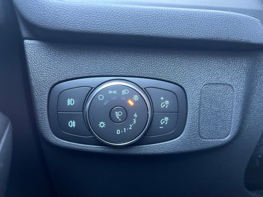 Ford Focus 1.0 EcoBoost Hybrid ST Line AUTOMAAT | STOEL, STUUR &VOORRUITVERWARMING| CLIMATE CONTROL| PARKEER... ActivLease financial lease