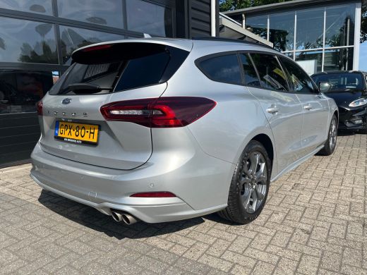 Ford Focus 1.0 EcoBoost Hybrid ST Line AUTOMAAT | STOEL, STUUR &VOORRUITVERWARMING| CLIMATE CONTROL| PARKEER... ActivLease financial lease