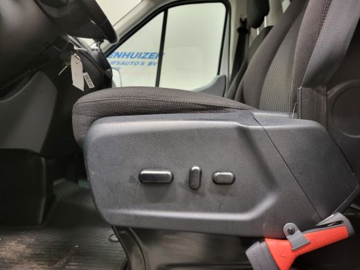 Ford Transit 2.0TDCI L2/H2 2800kg Trekgewicht Euro 6! ActivLease financial lease