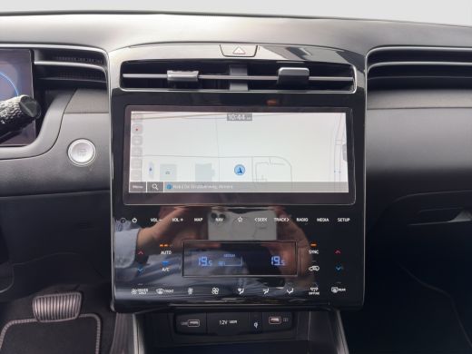 Hyundai Tucson 1.6 T-GDI PHEV 265pk Comfort 4WD | Carplay | Climate Control | 19-inch velgen | Adaptive Cruise |... ActivLease financial lease