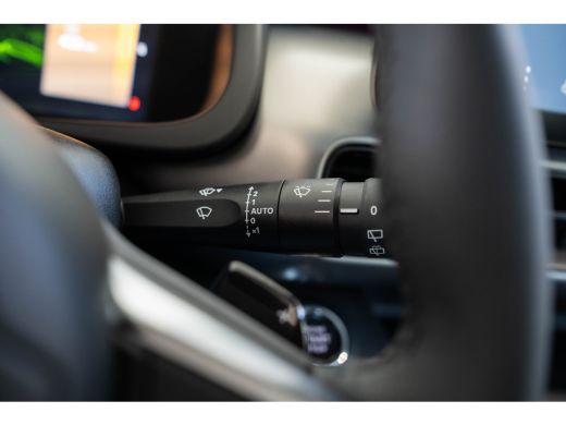 Jeep Avenger 1.2 e-Hybrid Summit | Tot 8 Jaar Garantie | Navigatie | Camera | Keyless Entry & Start | Climate ... ActivLease financial lease