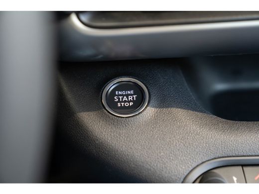Jeep Avenger 1.2 e-Hybrid Summit | Tot 8 Jaar Garantie | Navigatie | Camera | Keyless Entry & Start | Climate ... ActivLease financial lease