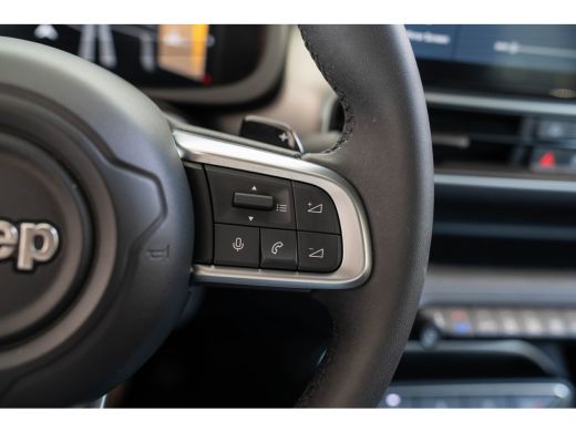 Jeep Avenger 1.2 e-Hybrid Summit | Tot 8 Jaar Garantie | Navigatie | Stoelverwarming | Keyless | Camera | Clim... ActivLease financial lease