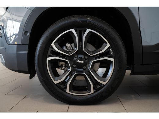 Jeep Avenger 1.2 e-Hybrid Summit | Tot 8 Jaar Garantie | Navigatie | Stoelverwarming | Keyless | Camera | Clim... ActivLease financial lease