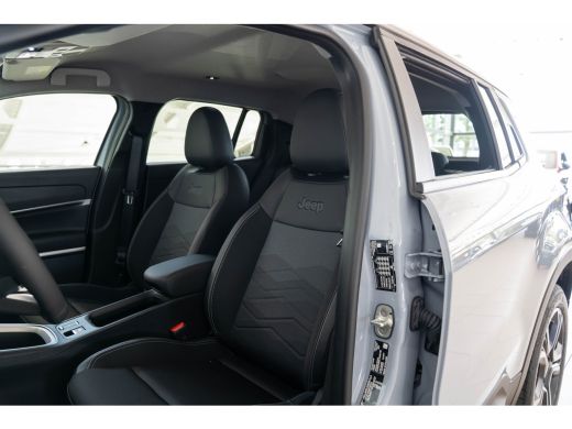 Jeep Avenger 1.2 e-Hybrid Summit | Tot 8 Jaar Garantie | Navigatie | Stoelverwarming | Keyless | Camera | Clim... ActivLease financial lease