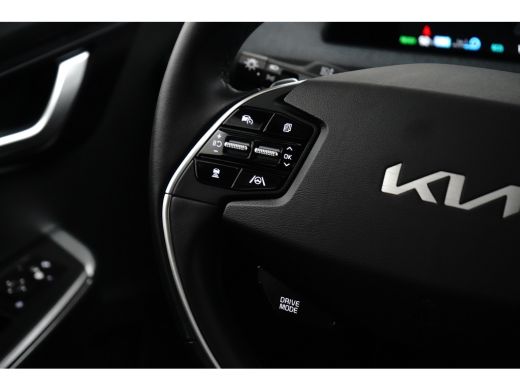 Kia EV6 Edition 77.4 kWh | Stoelverwarming | Camera | Apple Carplay | Adap. Cruise | Leder | BTW-Auto ActivLease financial lease
