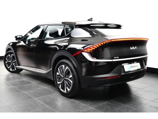 Kia EV6 Edition 77.4 kWh | Stoelverwarming | Camera | Apple Carplay | Adap. Cruise | Leder | BTW-Auto ActivLease financial lease