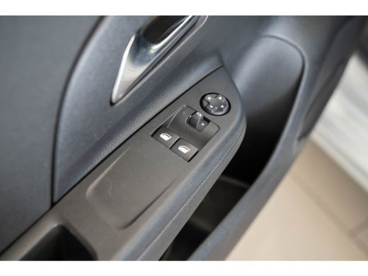 Opel Corsa 1.2 Turbo 100PK Edition | Apple Carplay & Android Auto | Parkeersensoren | Lichtmetalen velgen | ... ActivLease financial lease