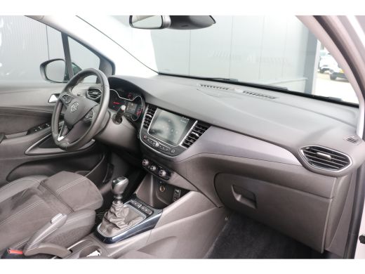 Opel Crossland 1.2 Turbo Elegance | Camera | Navi | PDC V+A | Alcantara bekleding | ActivLease financial lease