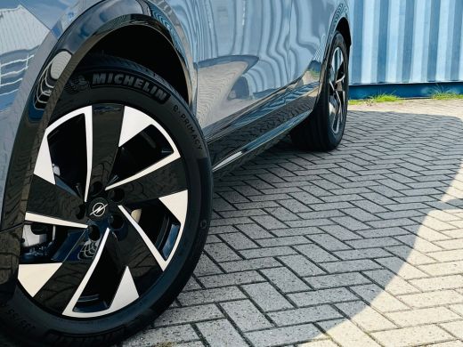 Opel Grandland GS Afneembare trekhaak | Achteruitrijcamera | Adeptieve cruise control | Lendensteun | Standkache... ActivLease financial lease