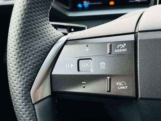 Opel Grandland GS Afneembare trekhaak | Achteruitrijcamera | Adeptieve cruise control | Lendensteun | Standkache... ActivLease financial lease