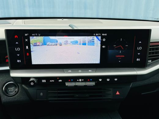 Opel Grandland GS Afneembare trekhaak | Achteruitrijcamera | Adeptieve cruise control | Lendensteun | Standkache... ActivLease financial lease