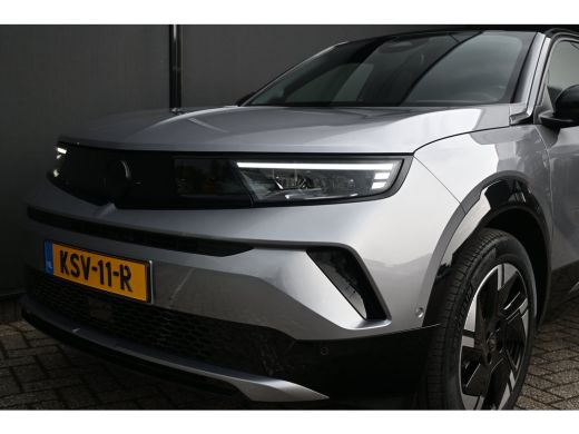 Opel Mokka-e GS 54 kWh 3 Fase 97%SOH! 3 Fase | Adaptive Cruise | Achteruitrijcamera | Stuurverwarming | LED-Ma... ActivLease financial lease