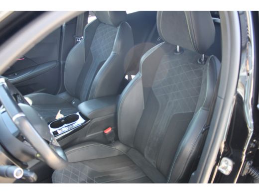 Peugeot 2008 1.2 PureTech GT Pack Stoelverwarming | Adaptive Cruise Control | Navigatie | Focal HiFi | Android... ActivLease financial lease