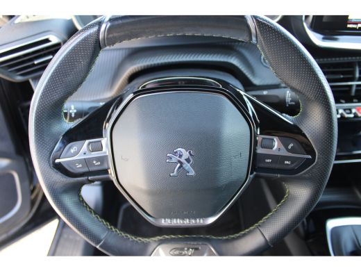 Peugeot 2008 1.2 PureTech GT Pack Stoelverwarming | Adaptive Cruise Control | Navigatie | Focal HiFi | Android... ActivLease financial lease